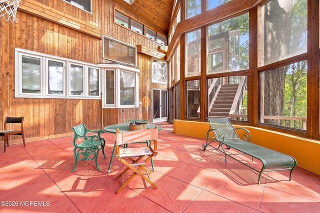 20 Rimwood Drive, Lincroft, NJ 07738