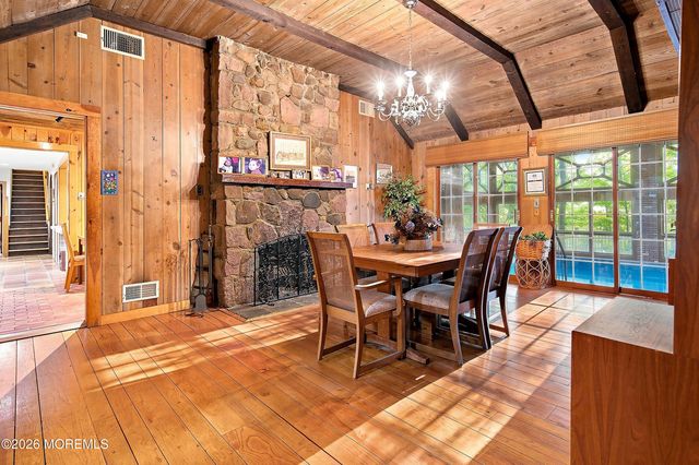 20 Rimwood Drive, Lincroft, NJ 07738