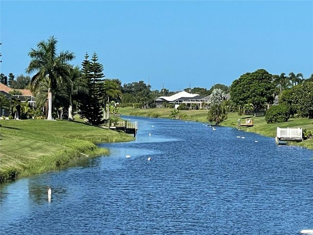 511 ROTONDA CIRCLE, Rotonda West, FL 33947
