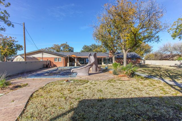 2508 E 24th St, Big Spring, TX 79720