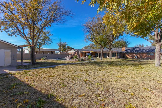 2508 E 24th St, Big Spring, TX 79720