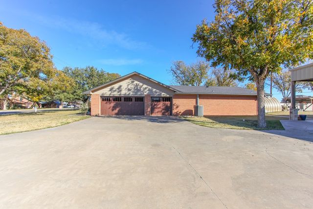 2508 E 24th St, Big Spring, TX 79720