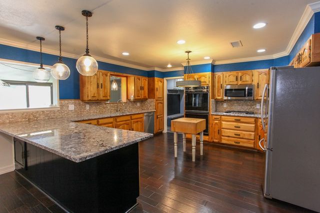 2508 E 24th St, Big Spring, TX 79720