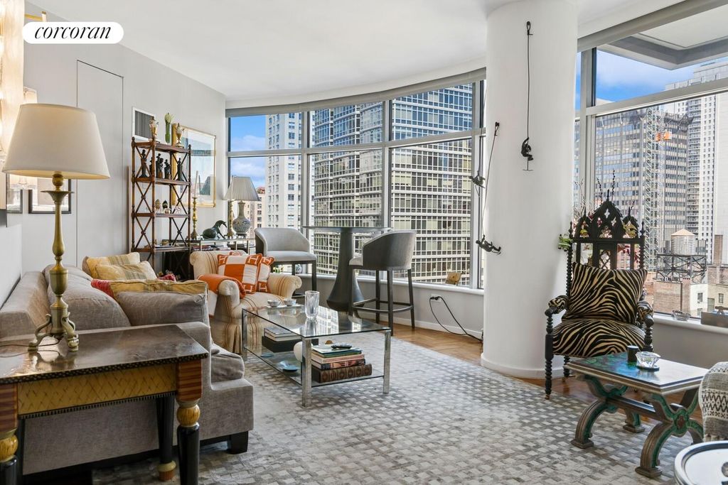 250 E 54th St Apt 14D, New York City, NY 10022