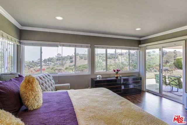 4152 Terraza Drive, Los Angeles, CA 90008