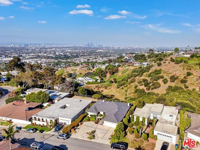 4152 Terraza Drive, Los Angeles, CA 90008