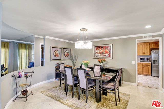 4152 Terraza Drive, Los Angeles, CA 90008