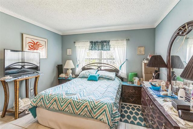 251 TROPIC BOULEVARD W, Largo, FL 33770