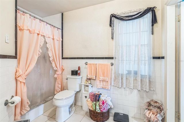 251 TROPIC BOULEVARD W, Largo, FL 33770