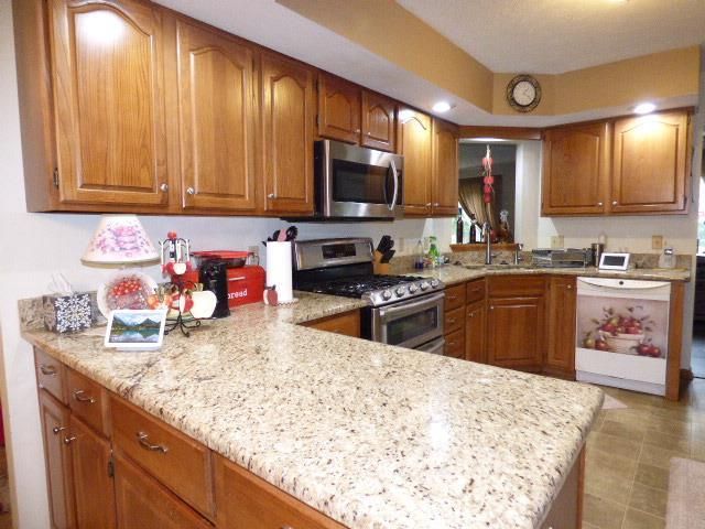 1525 E Williams Drive, Beloit, WI 53511