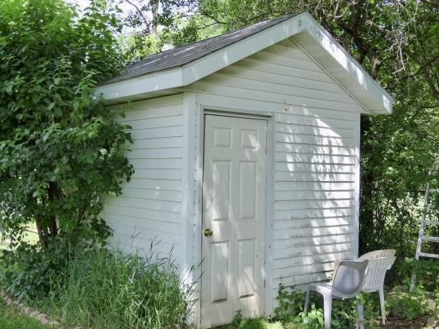 1525 E Williams Drive, Beloit, WI 53511