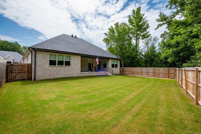 15001 Matterhorn Loop, Maumelle, AR 72113