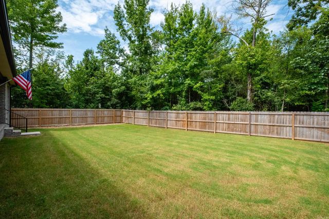 15001 Matterhorn Loop, Maumelle, AR 72113