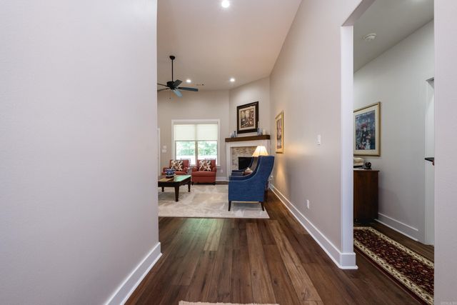 15001 Matterhorn Loop, Maumelle, AR 72113