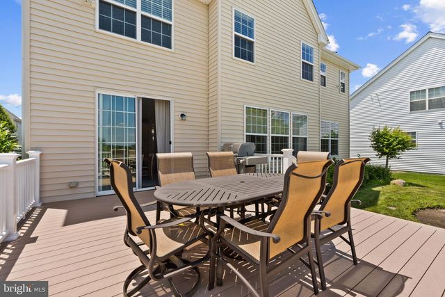 20 MELVILLE CT, Medford, NJ 08055