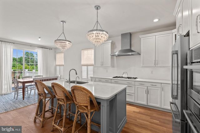 20 MELVILLE CT, Medford, NJ 08055