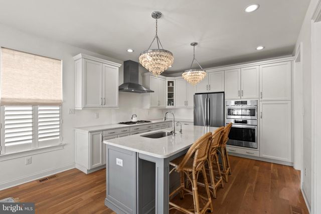 20 MELVILLE CT, Medford, NJ 08055