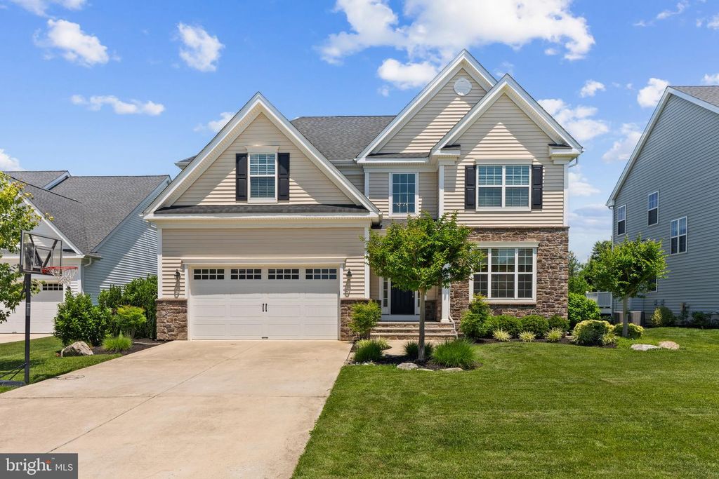 20 MELVILLE CT, Medford, NJ 08055