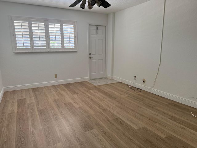 1160 Hillsboro Mile 304, Hillsboro Beach, FL 33062