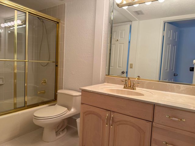 1160 Hillsboro Mile 304, Hillsboro Beach, FL 33062