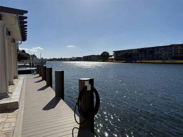 1160 Hillsboro Mile 304, Hillsboro Beach, FL 33062