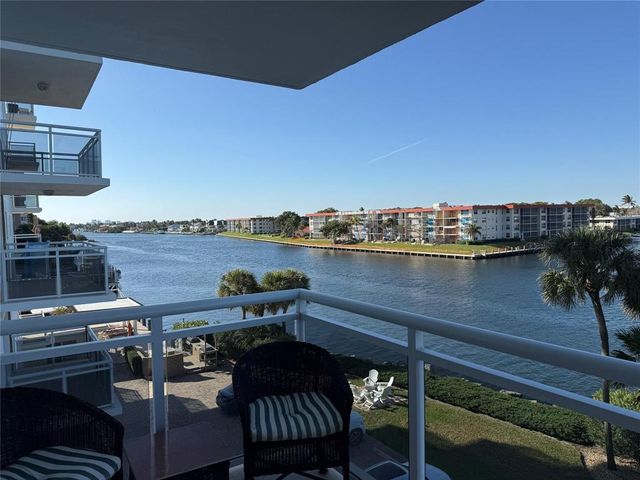 1160 Hillsboro Mile 304, Hillsboro Beach, FL 33062