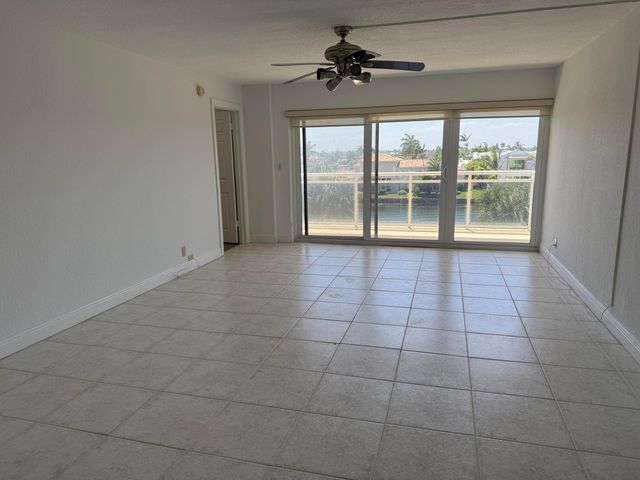 1160 Hillsboro Mile 304, Hillsboro Beach, FL 33062
