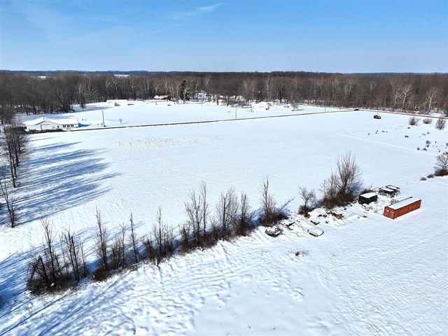 31643 Frost Street, Dowagiac, MI 49047