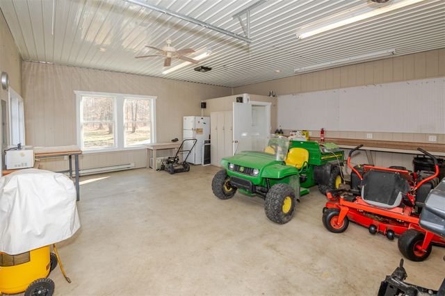 31643 Frost Street, Dowagiac, MI 49047