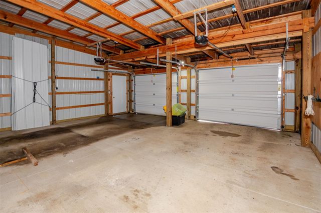 31643 Frost Street, Dowagiac, MI 49047