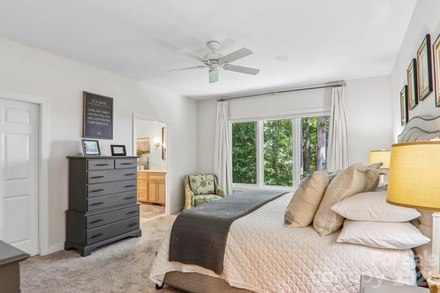 24 Turkey Roost Court, Flat Rock, NC 28739