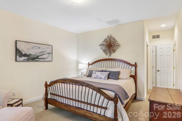 24 Turkey Roost Court, Flat Rock, NC 28739