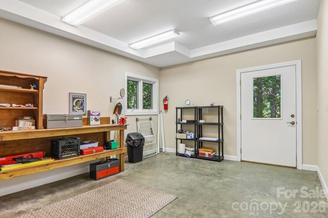 24 Turkey Roost Court, Flat Rock, NC 28739