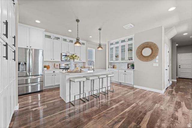 10433 S LIFFEY LN, South Jordan, UT 84009