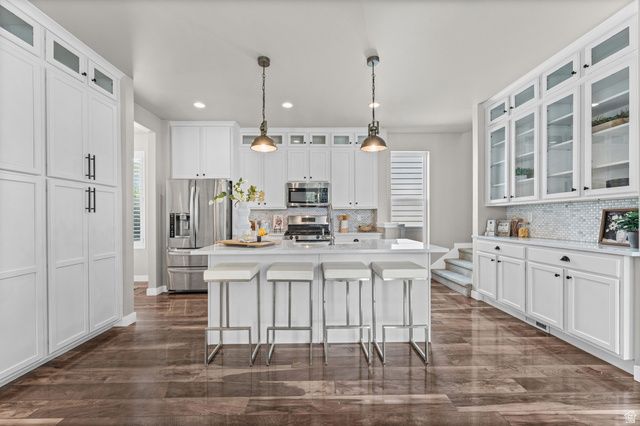 10433 S LIFFEY LN, South Jordan, UT 84009
