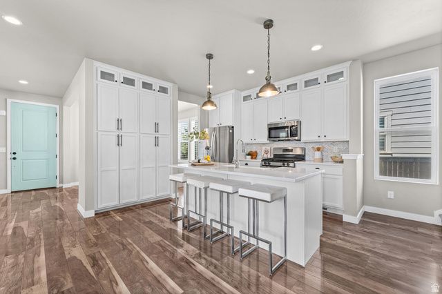 10433 S LIFFEY LN, South Jordan, UT 84009