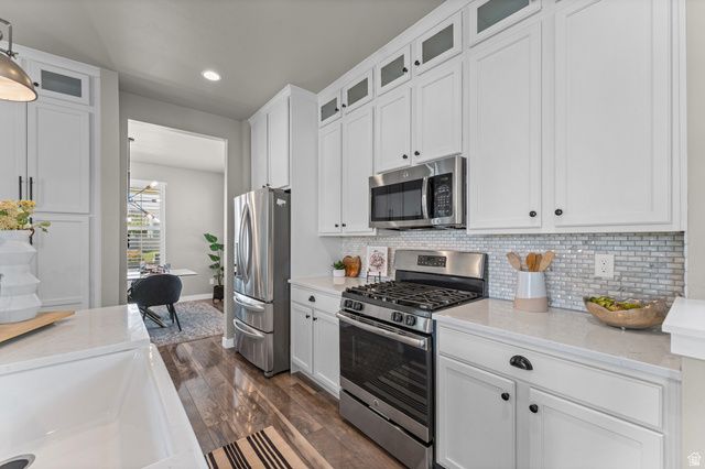 10433 S LIFFEY LN, South Jordan, UT 84009