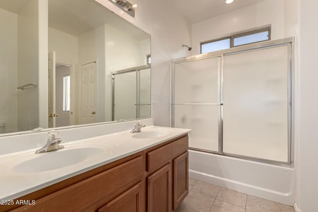 44188 W CYDNEE Drive, Maricopa, AZ 85138