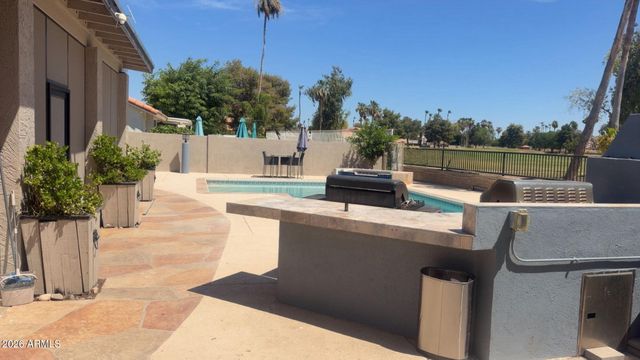 19013 N 69 Avenue, Glendale, AZ 85308
