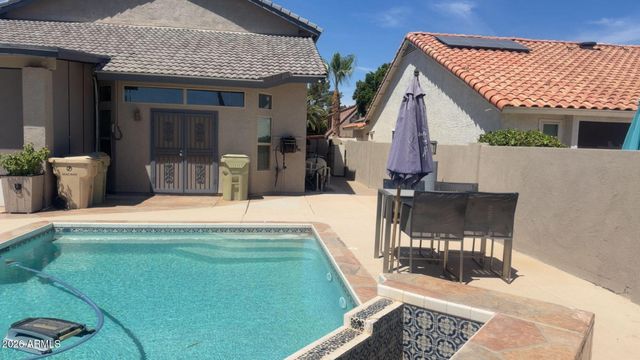 19013 N 69 Avenue, Glendale, AZ 85308