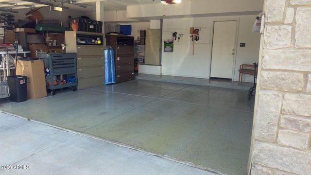 19013 N 69 Avenue, Glendale, AZ 85308
