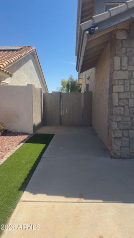 19013 N 69 Avenue, Glendale, AZ 85308