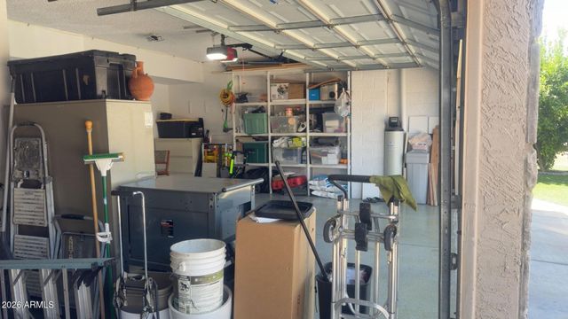 19013 N 69 Avenue, Glendale, AZ 85308