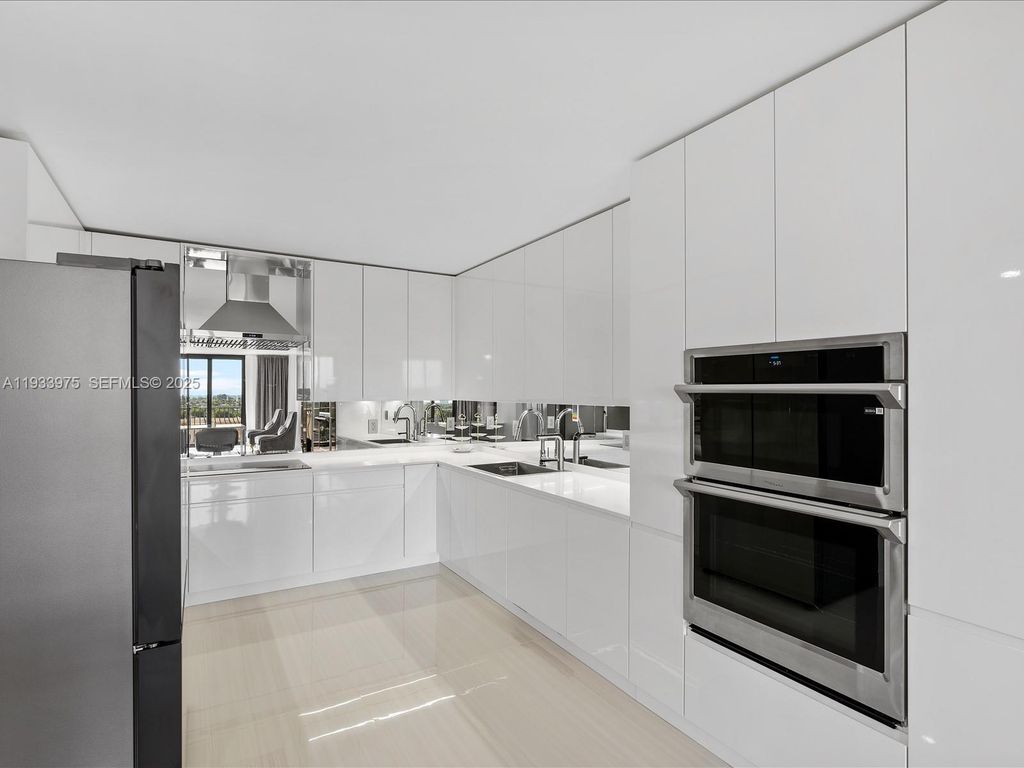 Image 11 of property listing at 8877 Collins Ave 704, Surfside, FL 33154