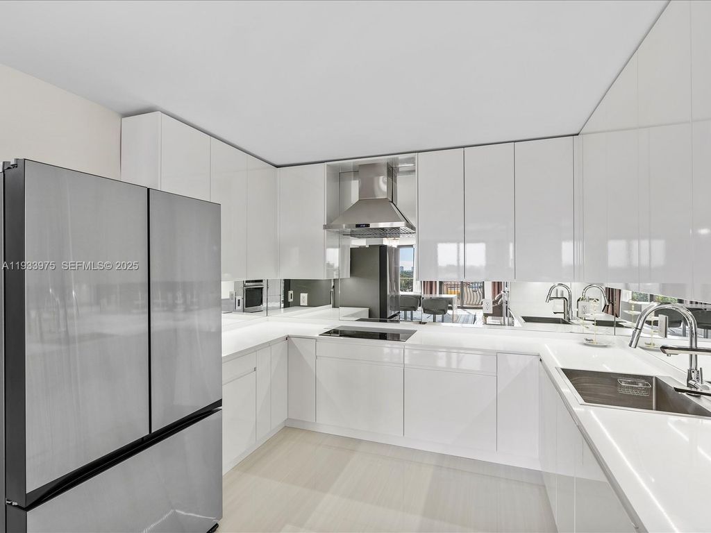 Image 14 of property listing at 8877 Collins Ave 704, Surfside, FL 33154