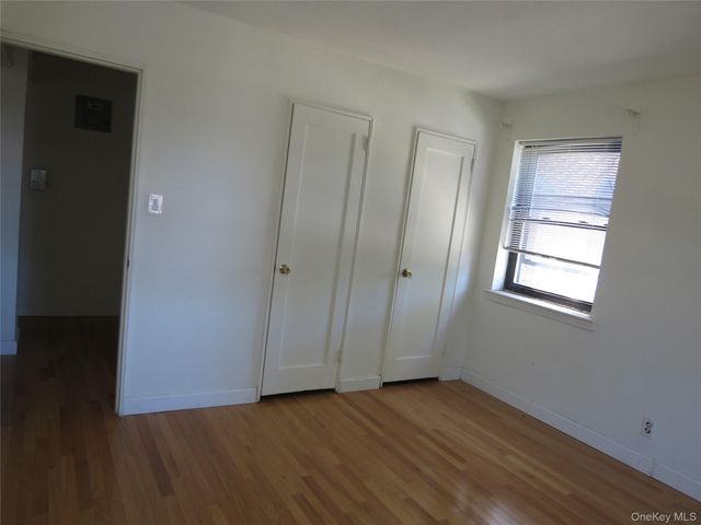 147-14 84th Road 2A, Briarwood, NY 11435