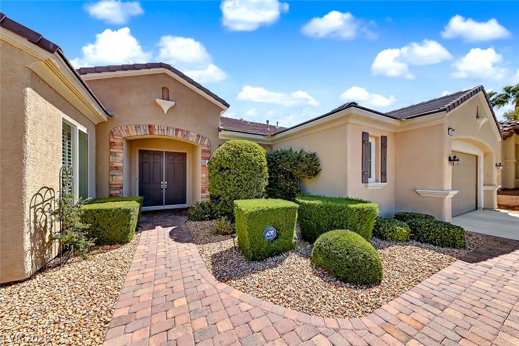 2204 Canyonville Drive, Henderson, NV 89044 — photo 3