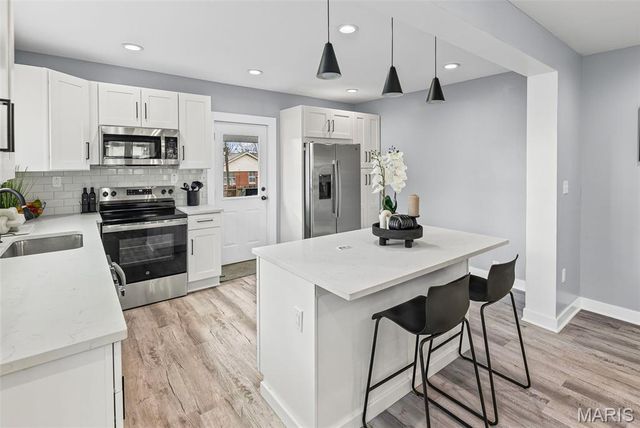 7620 W Main Street, Belleville, IL 62223