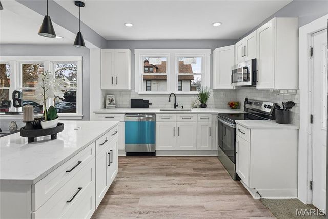 7620 W Main Street, Belleville, IL 62223