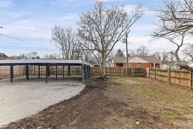 7620 W Main Street, Belleville, IL 62223